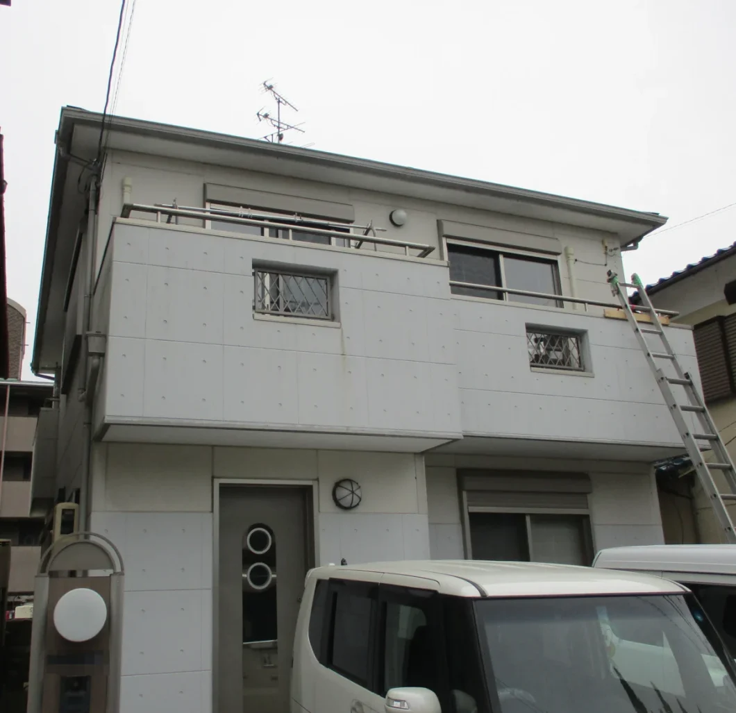 奈良県橿原市木原町I様邸　外壁塗装・屋根塗装・防水工事 施工前の写真