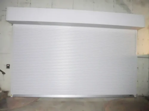 奈良県香芝市旭ケ丘W様邸　シャッター交換工事