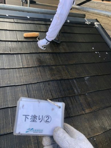 奈良橿原市K様　外壁塗装・屋根塗装・防水工事 屋根塗装　下塗り2回目