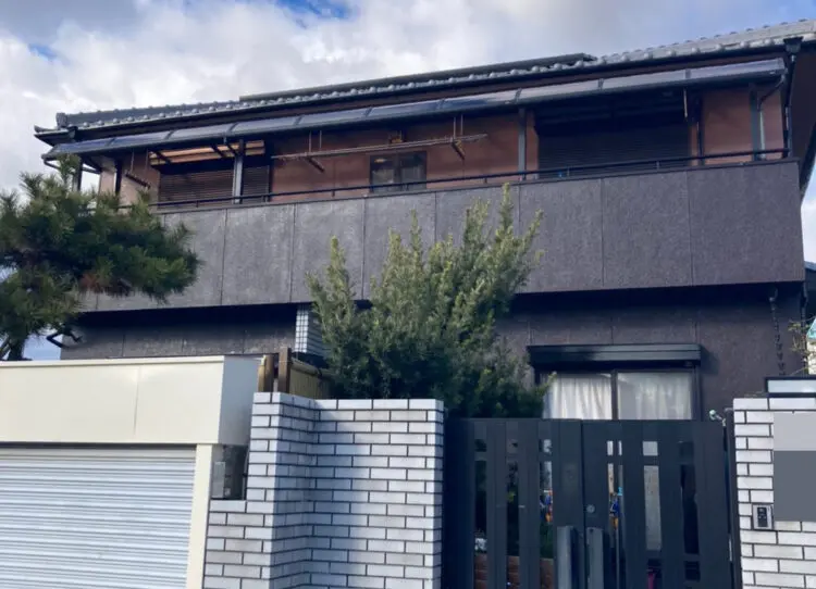 奈良の香芝市の株式会社ヨネヤの外壁塗装と屋根塗装のシンプル