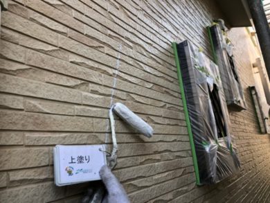 奈良大和郡山市N様邸　外壁塗装・ベランダ防水工事 外壁塗装上塗り