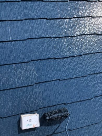 奈良天理市N様邸　外壁塗装・屋根塗装・ベランダ防水工事 屋根塗装上塗り