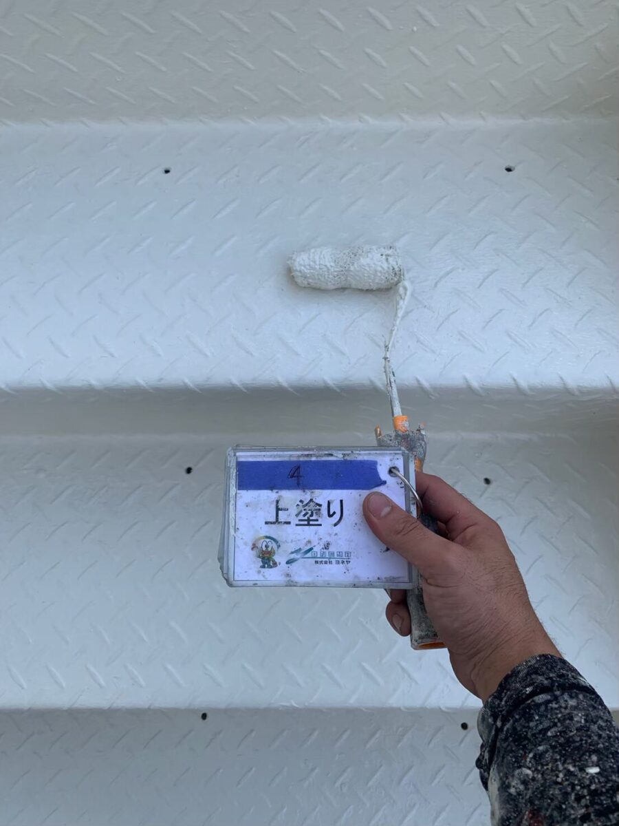 奈良の外壁塗装・屋根塗装は実績No.1安心のヨネヤの階段上塗り