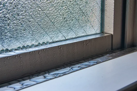 サッシ部の雨漏り
