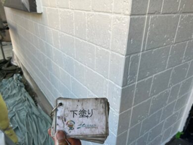 奈良橿原市M様邸　外壁塗装・防水工事 外壁下塗り