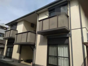 奈良大和高田市　2階建てアパート塗装工事