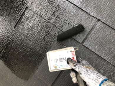 奈良生駒市N様邸　外壁塗装・屋根塗装・防水工事 屋根中塗り