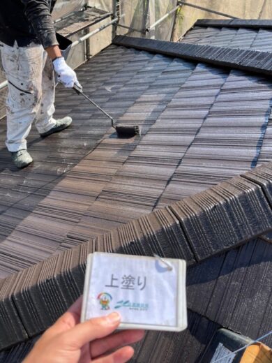 奈良奈良市A様邸　外壁塗装・屋根塗装・防水工事 屋根上塗り