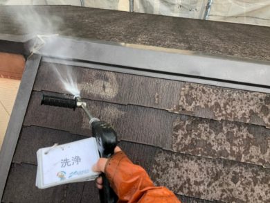 奈良奈良市U様邸　外壁塗装・屋根塗装・ベランダ防水工事 屋根高圧洗浄