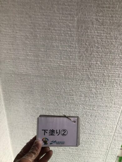 奈良生駒市K様　外壁塗装・屋根塗装・防水工事 外壁塗装下塗り2回目
